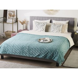 Narzuta na łóżko KANDILLI 200 x 220 cm Jasnozielony