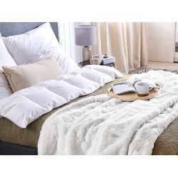 Koc CHAAB 200 x 220 cm Złamana biel